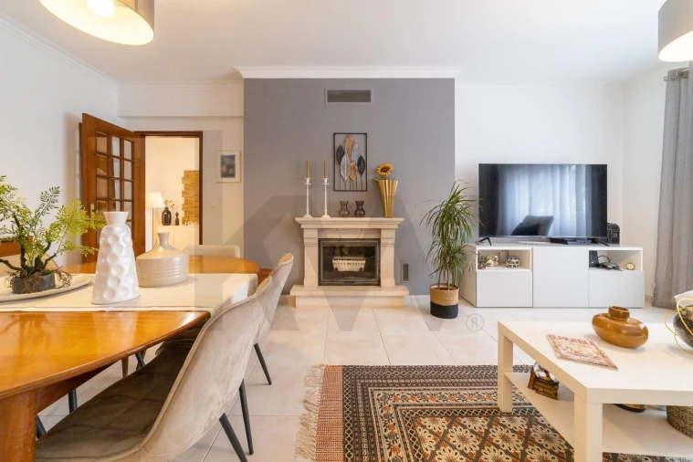 Apartamento T3 para Venda em São João das Lampas e Terrugem Foto 2