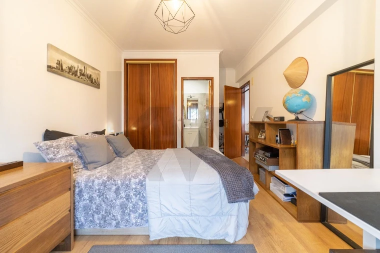 Apartamento T3 para Venda em São João das Lampas e Terrugem Foto 29