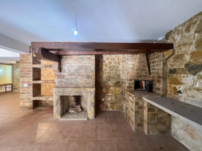 Moradia T4 para Venda em Santa Barbara de Nexe Foto 62