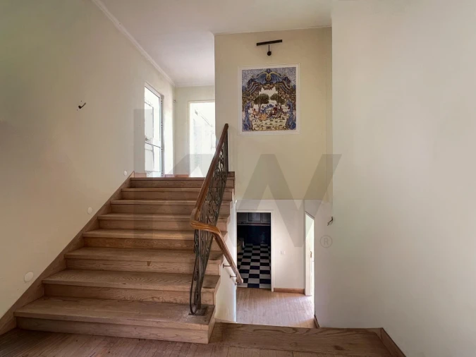 Moradia T4 para Venda em Santa Barbara de Nexe Foto 40