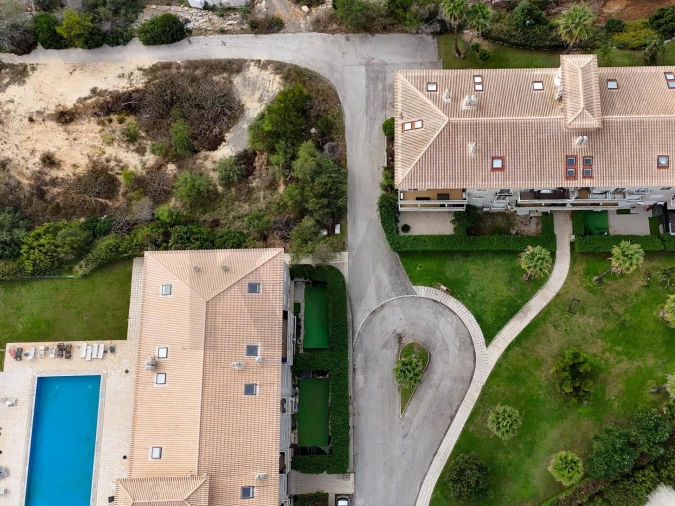 Apartamento T2 para Venda em Quelfes Foto 32