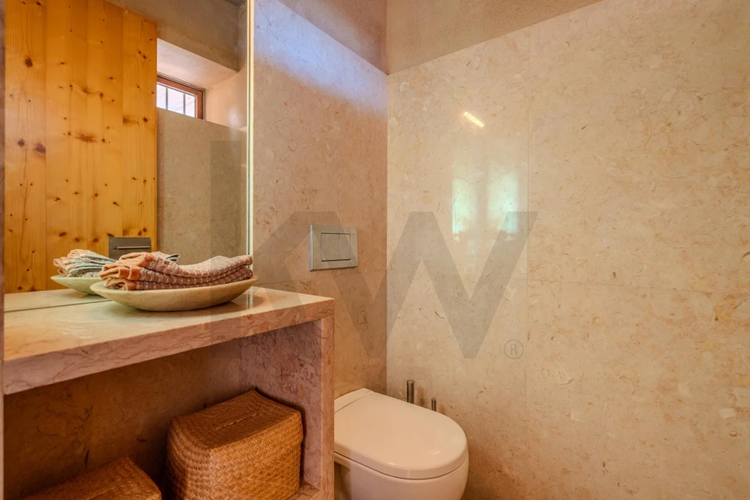 Moradia T5 para Venda em Salvada e Quintos Foto 24