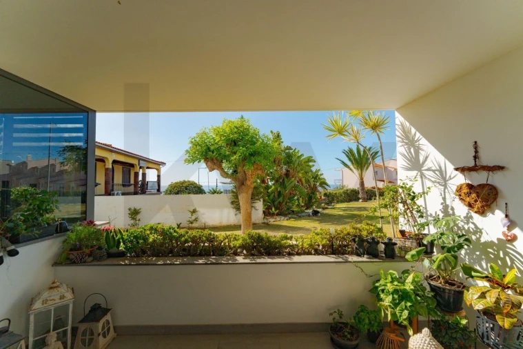 Apartamento T2 para Venda em Caniço Foto 13