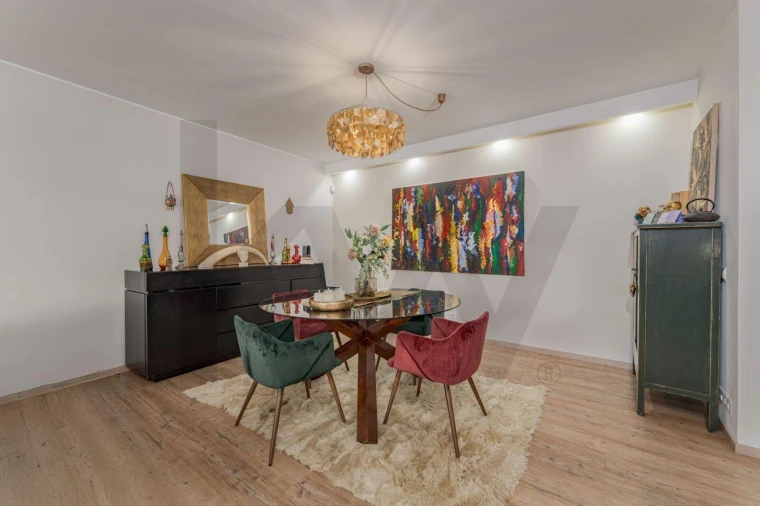 Apartamento T2 para Venda em Caniço Foto 3