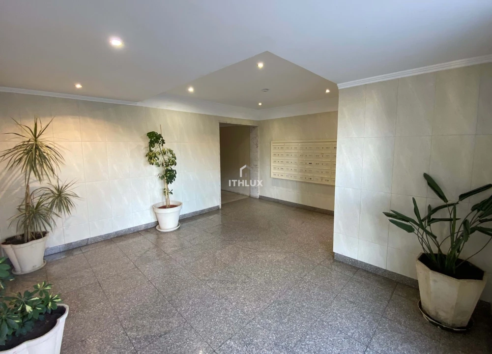 Apartamento T3 para Arrendamento em Almada, Cova da Piedade, Pragal e Cacilhas Foto 24