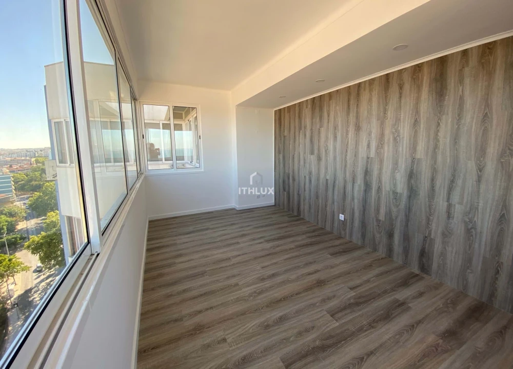 Apartamento T3 para Arrendamento em Almada, Cova da Piedade, Pragal e Cacilhas Foto 11