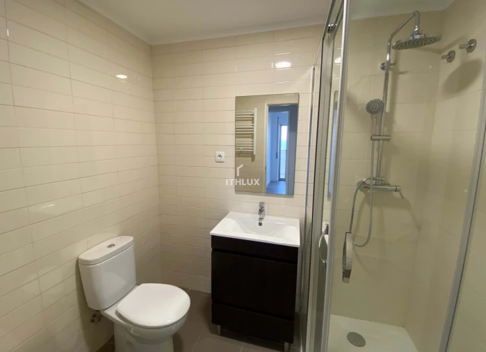 Apartamento T3 para Arrendamento em Almada, Cova da Piedade, Pragal e Cacilhas Foto 20