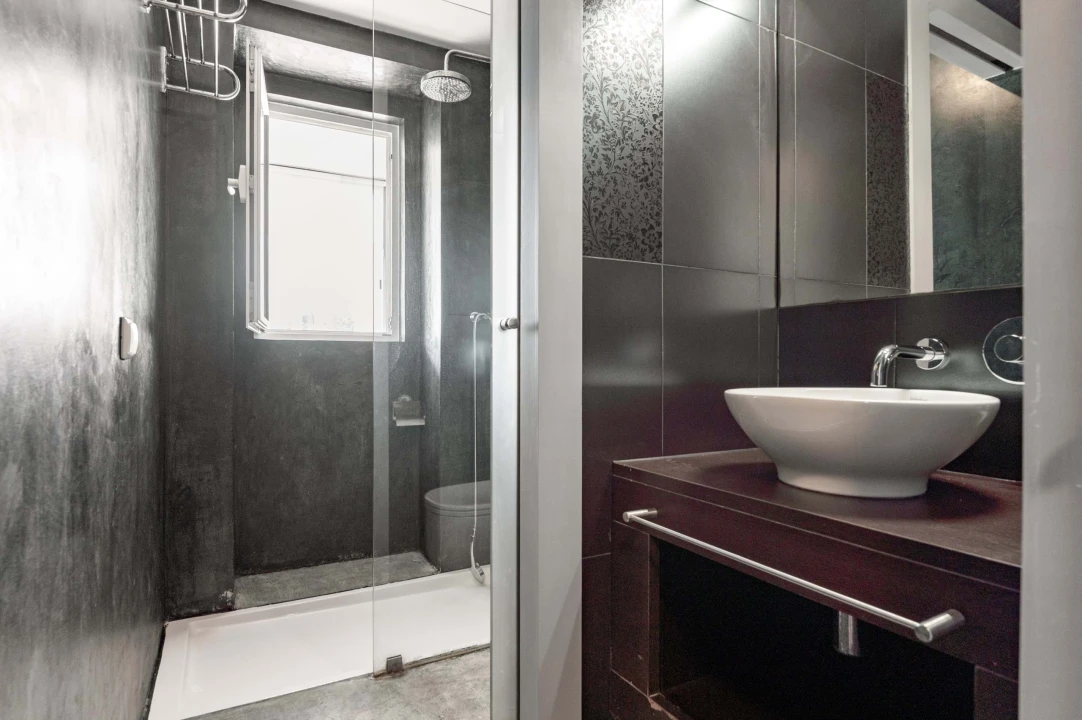 Apartamento T2 para Venda em Campolide Foto 10