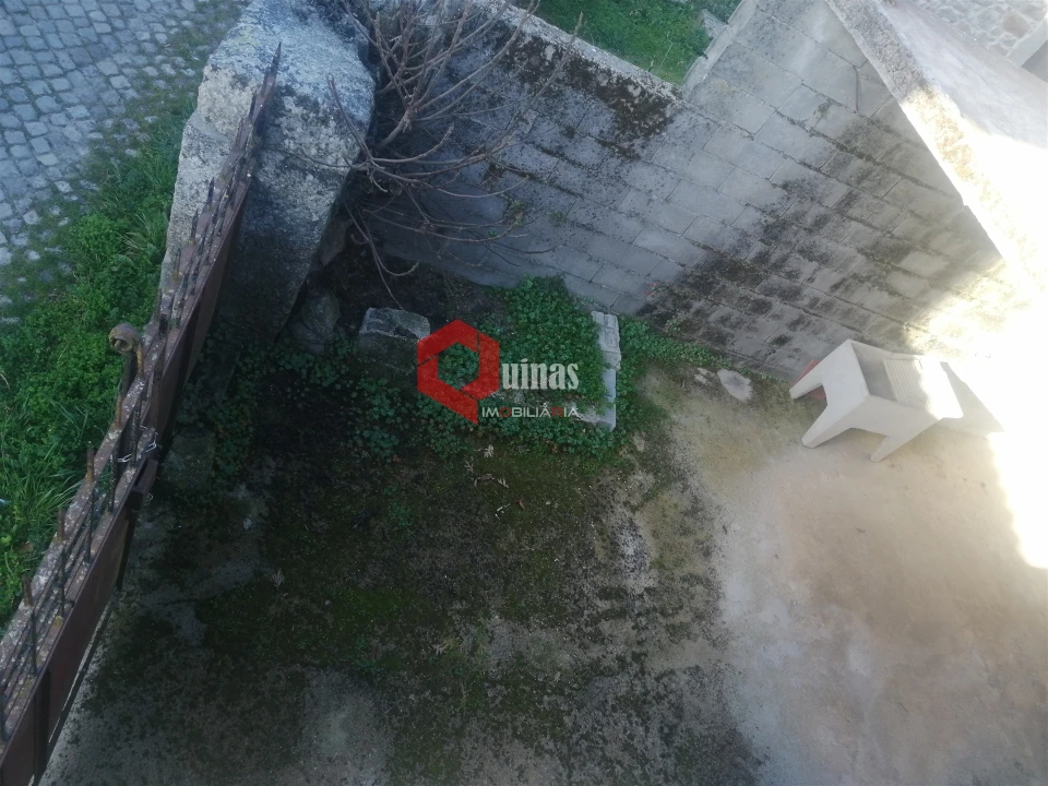 Moradia T1 para Arrendamento em Baraçal Foto 17