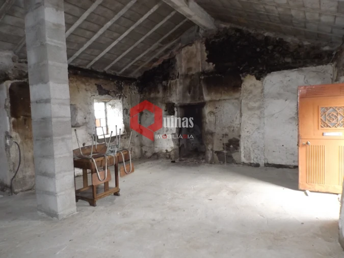 Moradia T1 para Arrendamento em Baraçal Foto 28