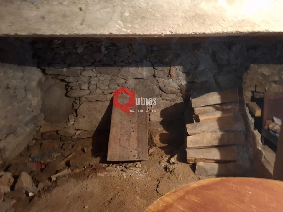 Moradia T1 para Arrendamento em Baraçal Foto 32