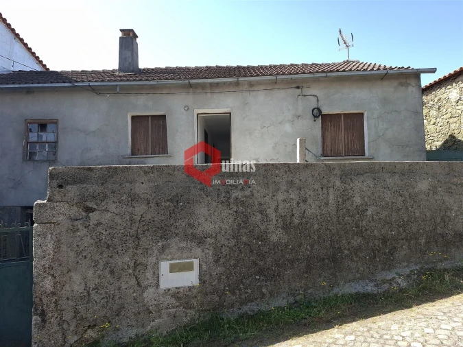 Moradia T1 para Arrendamento em Baraçal Foto 8