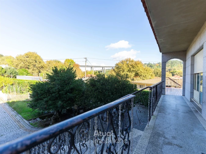 Moradia T6 para Venda em Regilde Foto 20