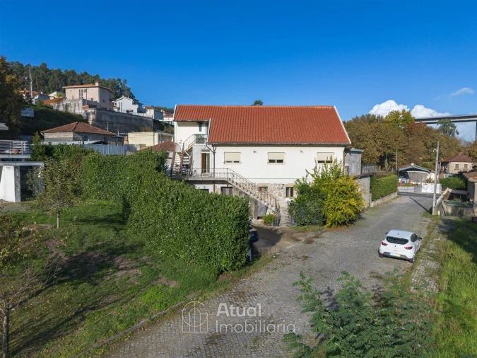 Moradia T6 para Venda em Regilde Foto 39