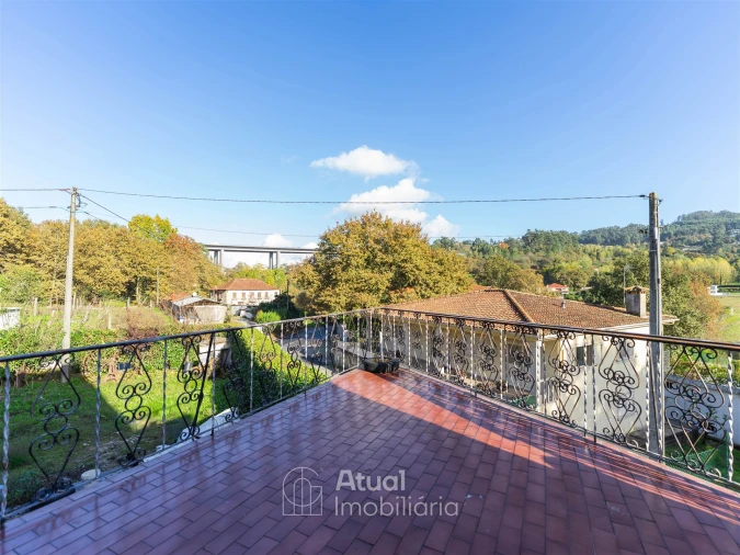 Moradia T6 para Venda em Regilde Foto 19