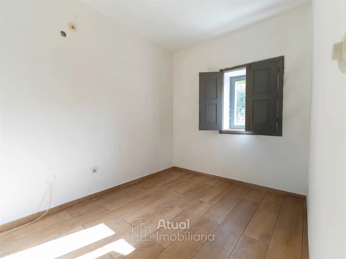 Moradia T6 para Venda em Regilde Foto 35