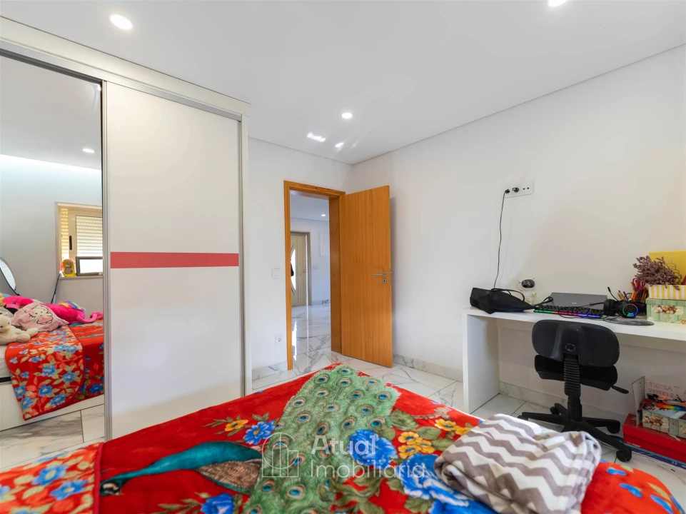 Moradia T6 para Venda em Regilde Foto 17