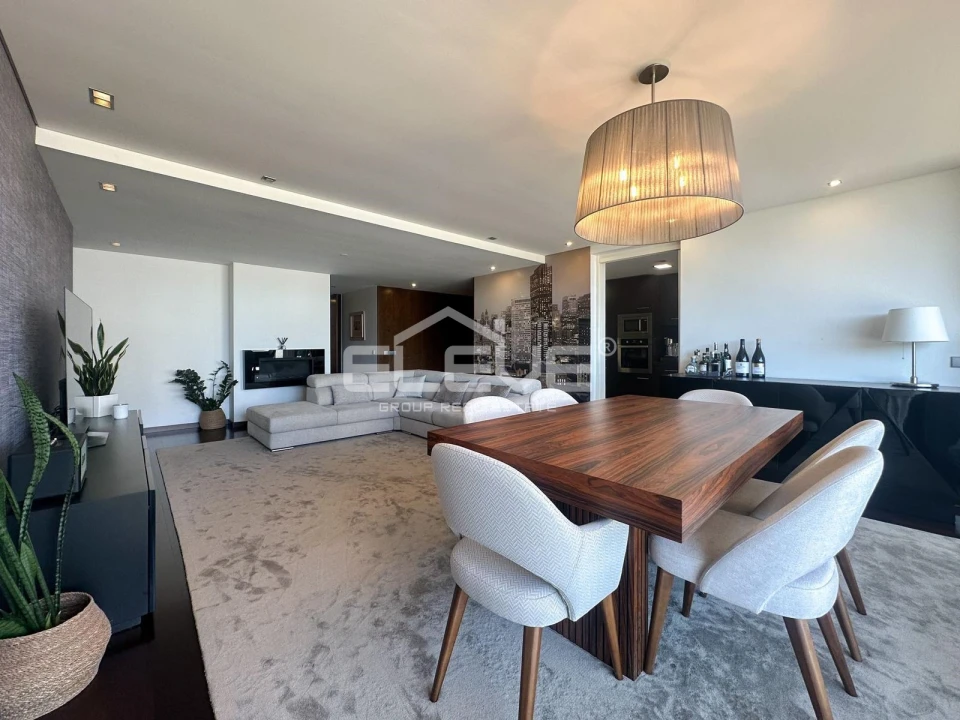 Apartamento T3 para Venda em Canidelo Foto 1