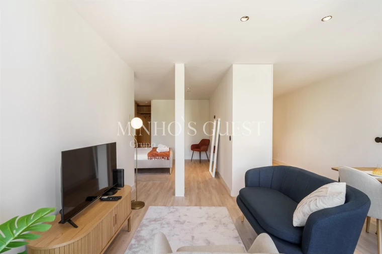 Apartamento T0 para Arrendamento férias em Braga (Maximinos, Sé e Cividade) Foto 16