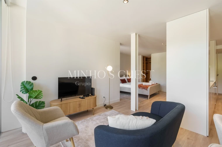 Apartamento T0 para Arrendamento férias em Braga (Maximinos, Sé e Cividade) Foto 15