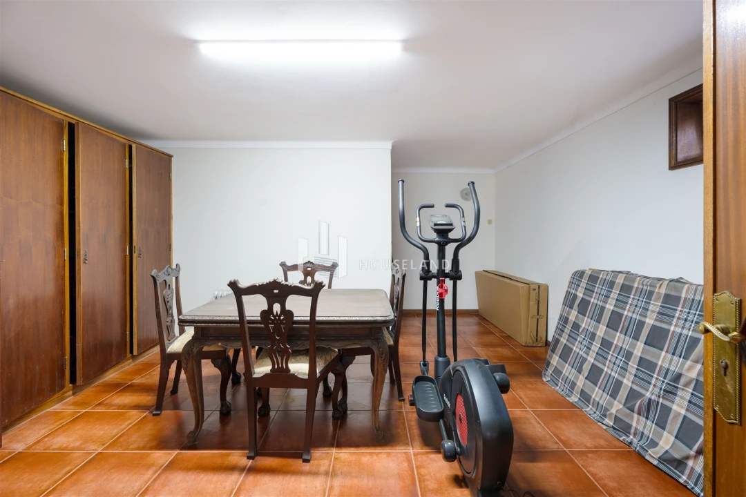 Moradia T4 para Venda em Anta e Guetim Foto 16