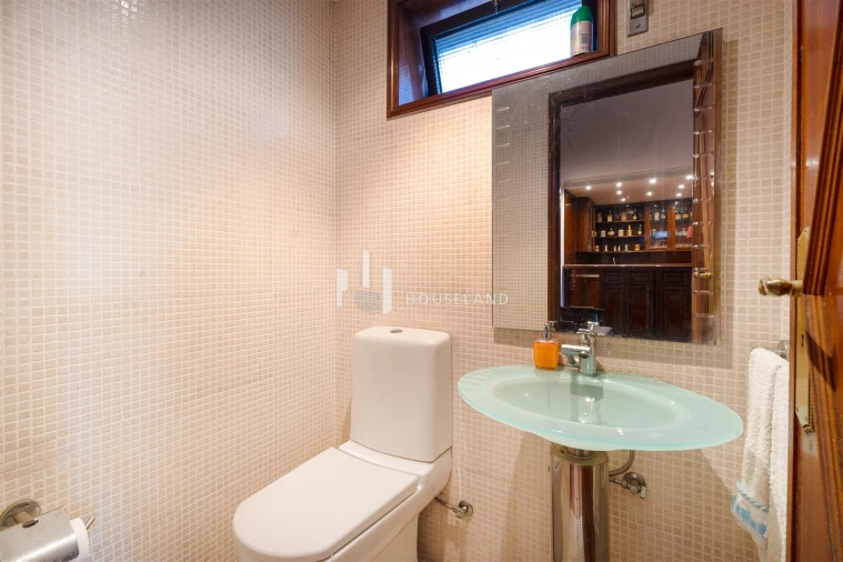 Moradia T4 para Venda em Anta e Guetim Foto 17