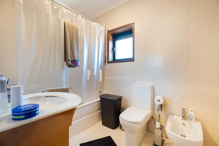 Moradia T4 para Venda em Anta e Guetim Foto 22