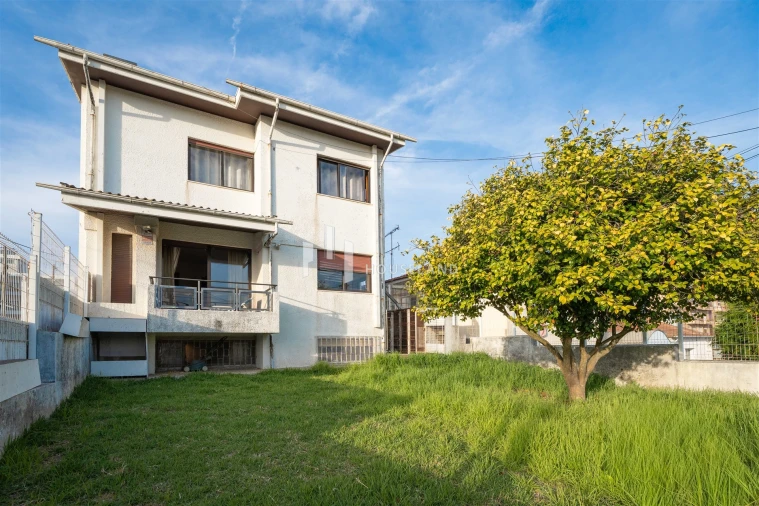 Moradia T4 para Venda em Anta e Guetim Foto 32