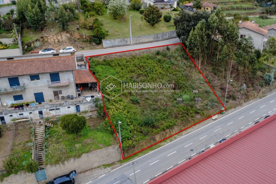 Terreno para Venda em Foz do Sousa e Covelo Foto 4
