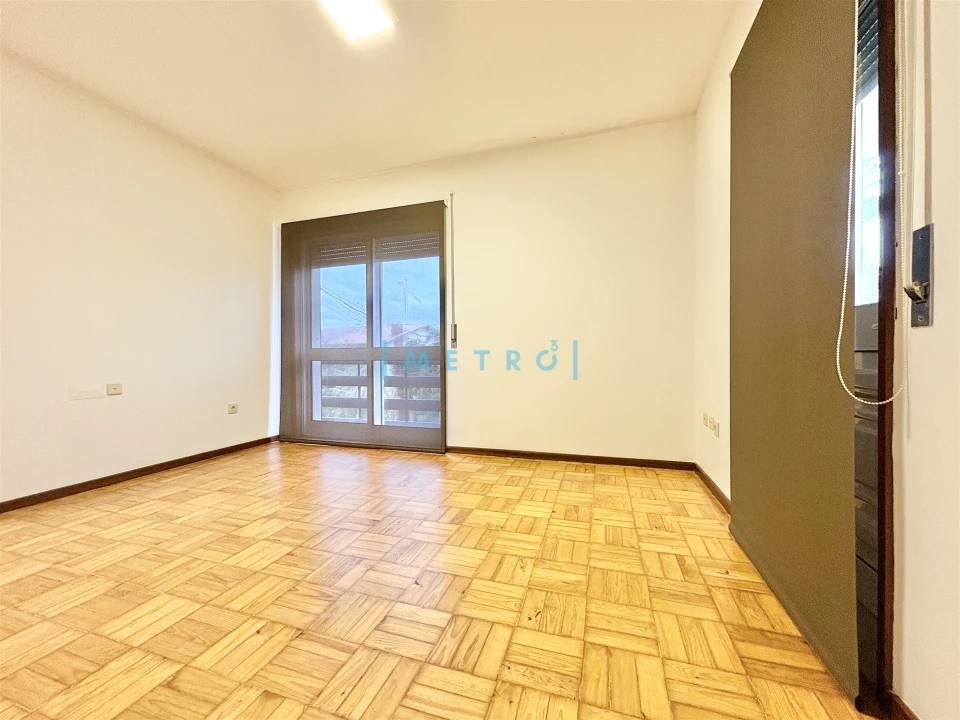 Moradia T6 para Venda em São Mamede de Infesta e Senhora da Hora Foto 23