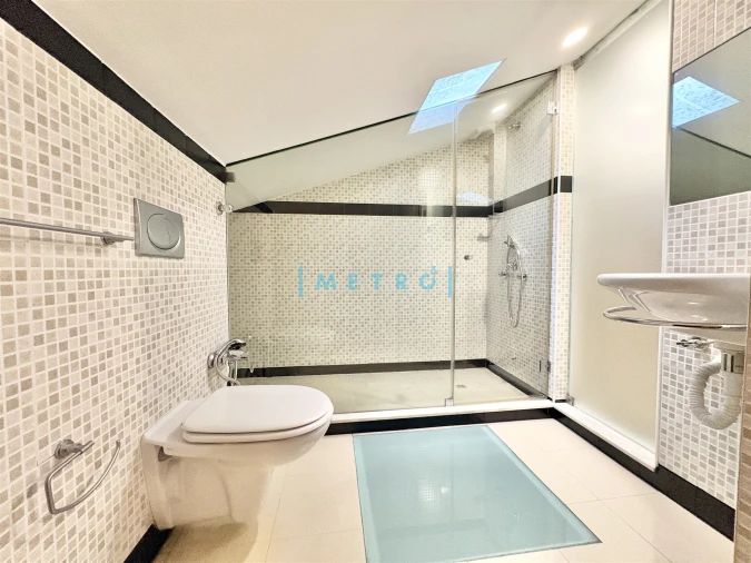 Moradia T6 para Venda em São Mamede de Infesta e Senhora da Hora Foto 24