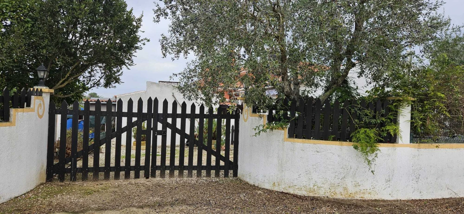 Moradia T3 para Venda em Salvaterra de Magos e Foros de Salvaterra Foto 1