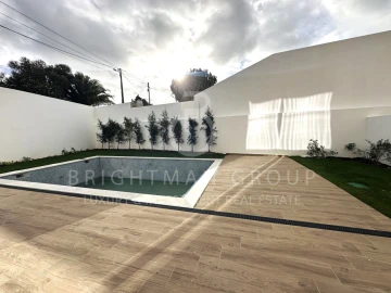 Moradia T4 para Venda em Alcabideche
