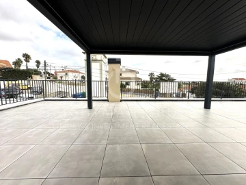 Moradia T4 para Venda em Alcabideche