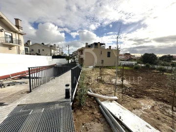 Moradia T4 para Venda em Alcabideche