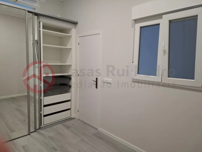 Loja para Venda em Queluz e Belas Foto 2