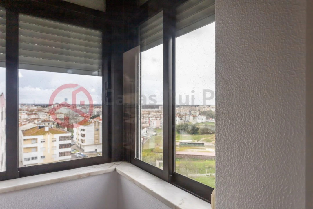 Apartamento T3 para Venda em Seixal, Arrentela e Aldeia de Paio Pires Foto 7