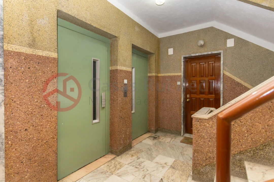 Apartamento T3 para Venda em Seixal, Arrentela e Aldeia de Paio Pires Foto 32