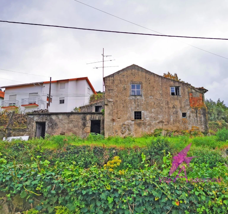 Terreno para Venda em Riba de Ancora Foto 1