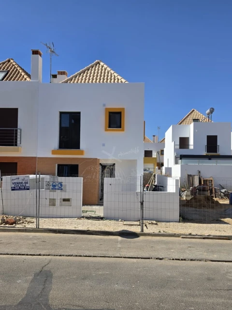 Moradia T3 para Venda em Vila Nova de Cacela