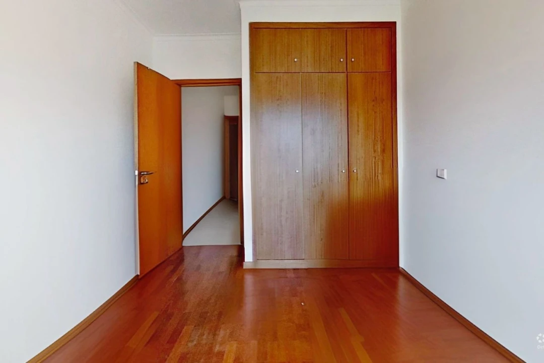 Apartamento T3 para Venda em Esmoriz Foto 14