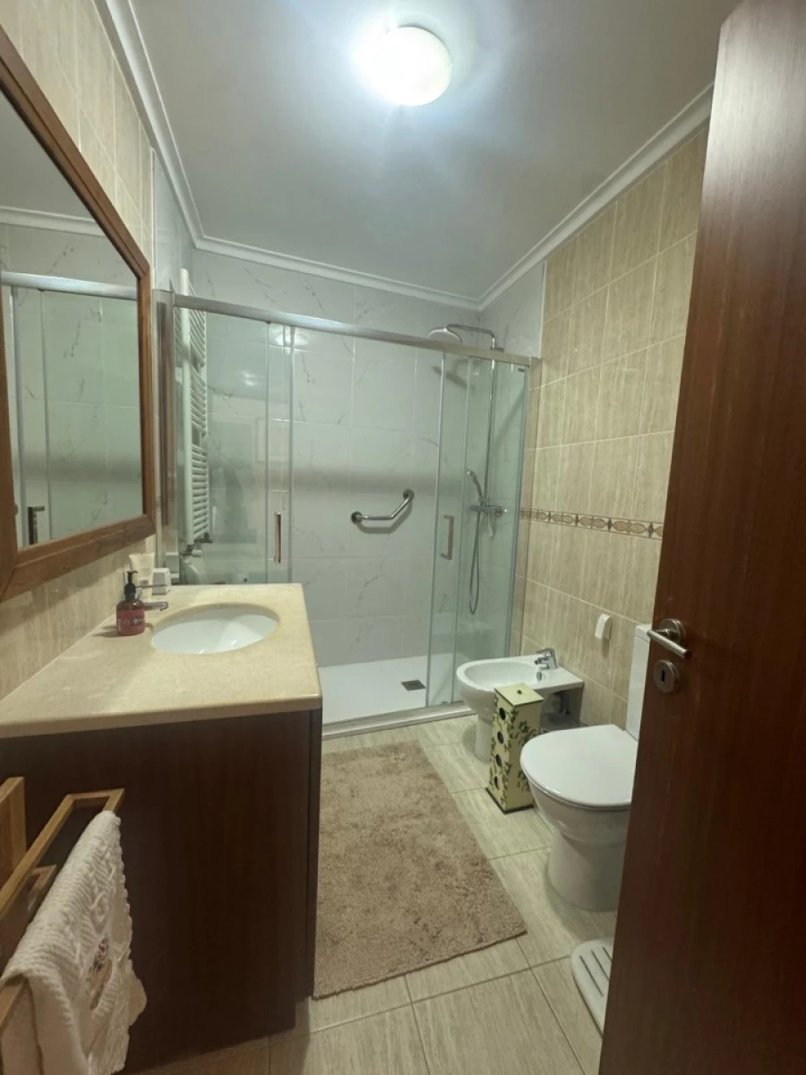 Apartamento T3 para Venda em Esmoriz Foto 19