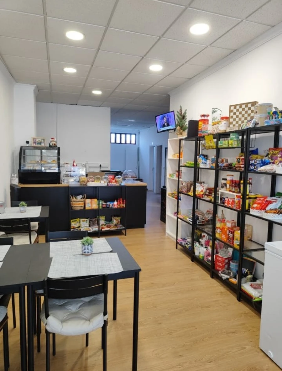 Negócio para aluguer com garantia em Mafamude e Vilar do Paraíso Foto 7