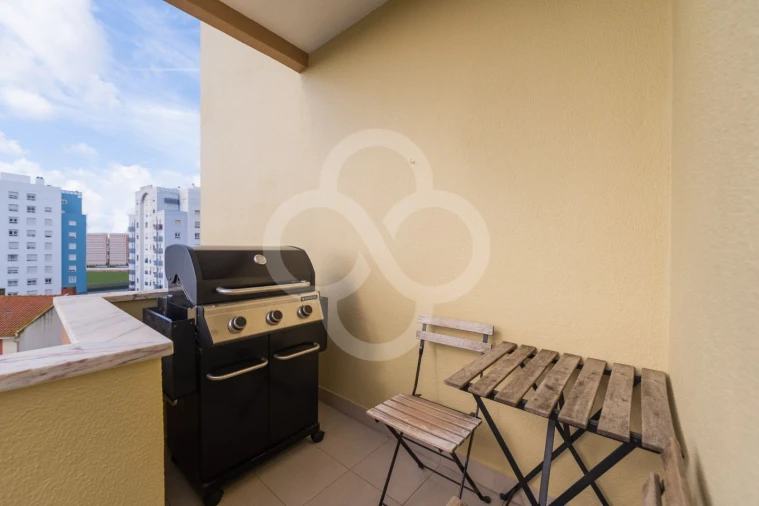 Apartamento T4 para Venda em Póvoa de Santa Iria e Forte da Casa Foto 3