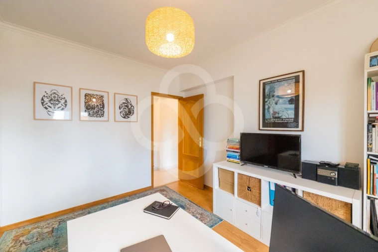 Apartamento T4 para Venda em Póvoa de Santa Iria e Forte da Casa Foto 6