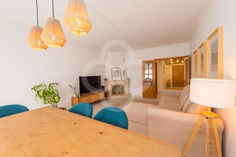 Apartamento T4 para Venda em Póvoa de Santa Iria e Forte da Casa