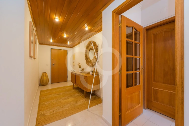 Apartamento T4 para Venda em Póvoa de Santa Iria e Forte da Casa Foto 29