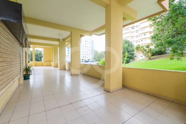 Apartamento T4 para Venda em Póvoa de Santa Iria e Forte da Casa Foto 50