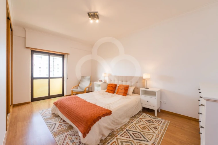 Apartamento T4 para Venda em Póvoa de Santa Iria e Forte da Casa Foto 55