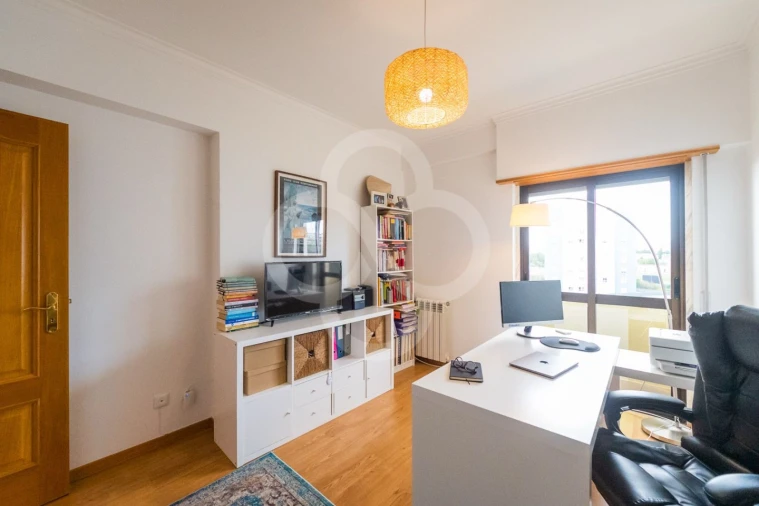 Apartamento T4 para Venda em Póvoa de Santa Iria e Forte da Casa Foto 64